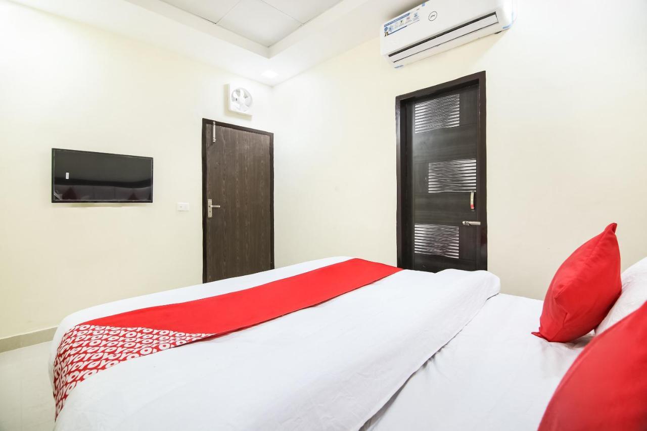 Hisār Hotel O Magnum מראה חיצוני תמונה
